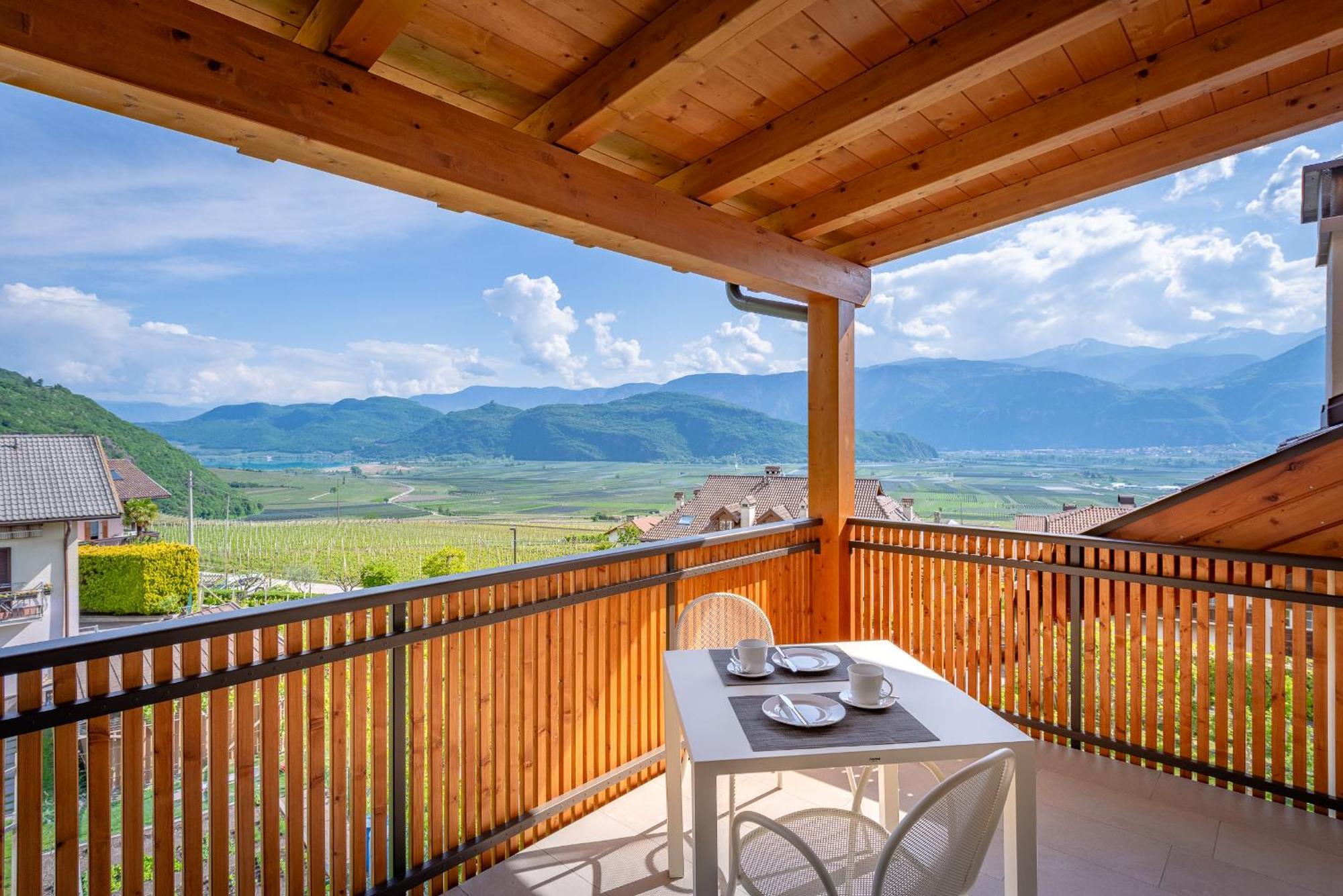 Apartamento Sonnenhof Tramin - Adults Only Termeno Exterior foto
