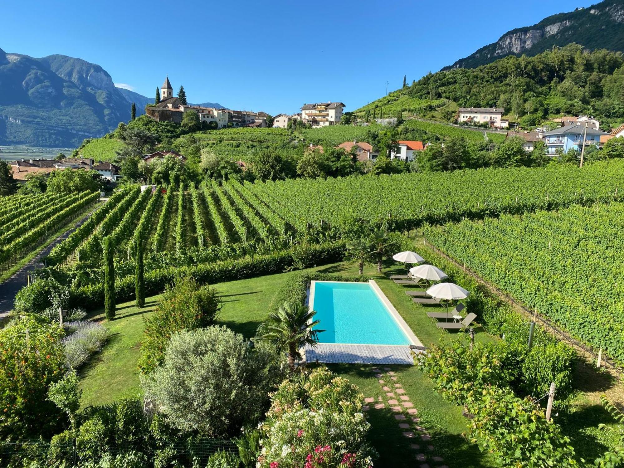 Apartamento Sonnenhof Tramin - Adults Only Termeno Exterior foto